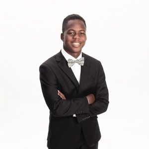 Meet your Posher, Elijah